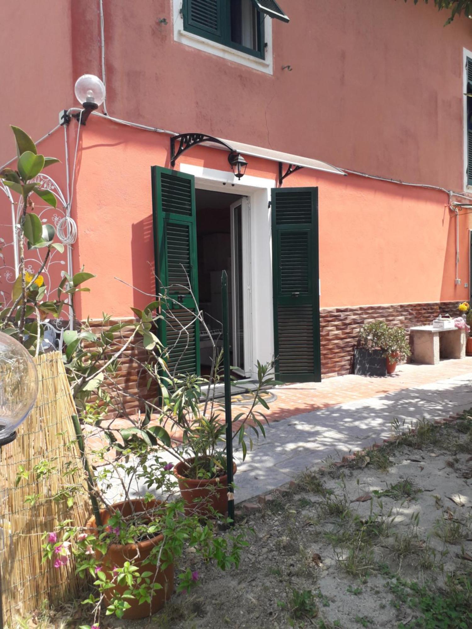 Tigullio Vacations Panoramica Apartments Lavagna Bagian luar foto
